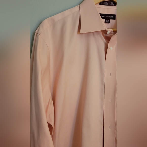 Long Sleeve Shirt EUC - Picture 2 of 10